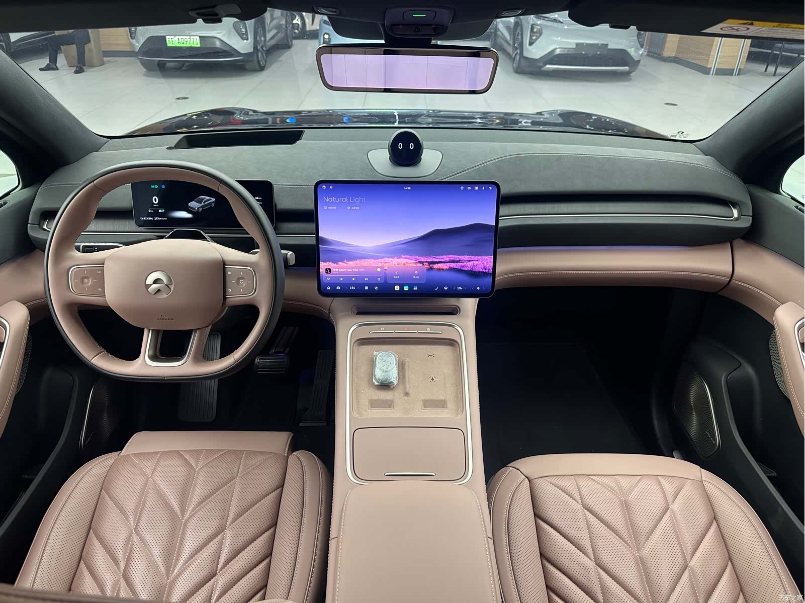 NIO EC6, 2025 7
