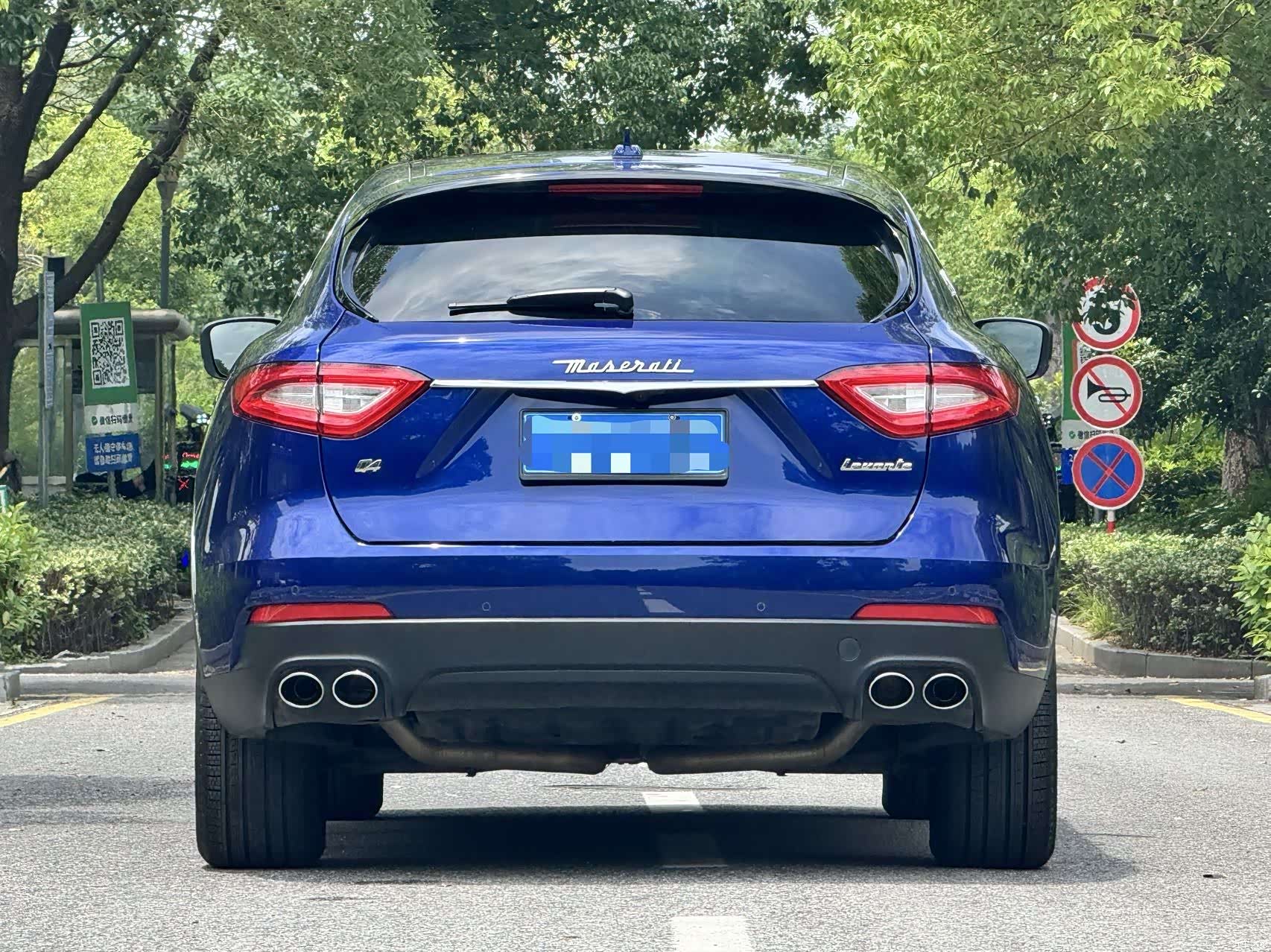 Maserati Levante, 2020 все фото