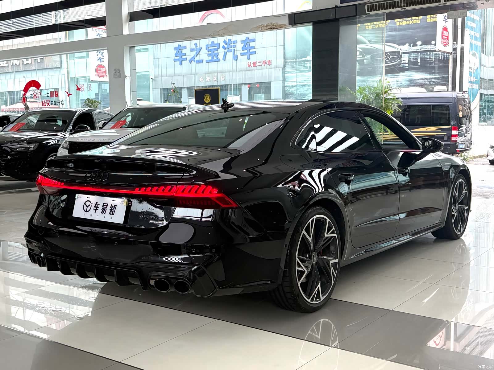 Audi A7L, 2024 21