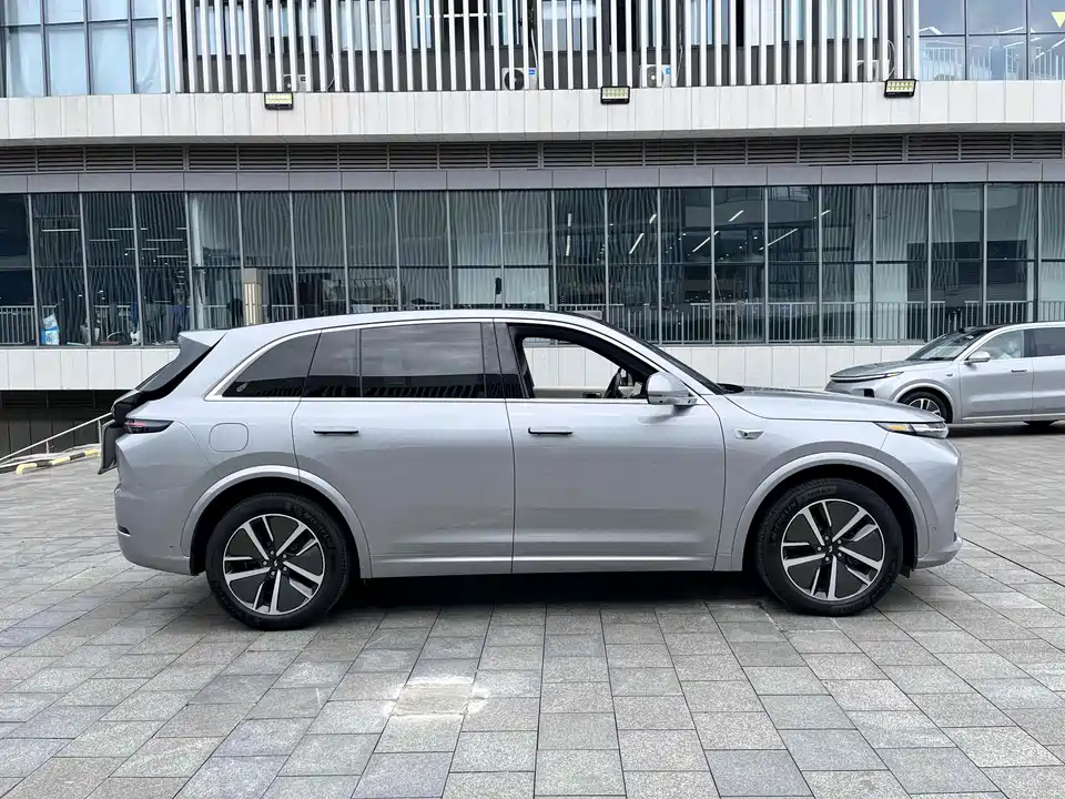 Li Auto Ideal L7