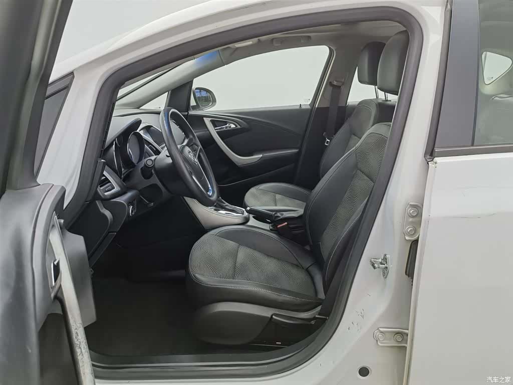 Buick XT, 2014 10