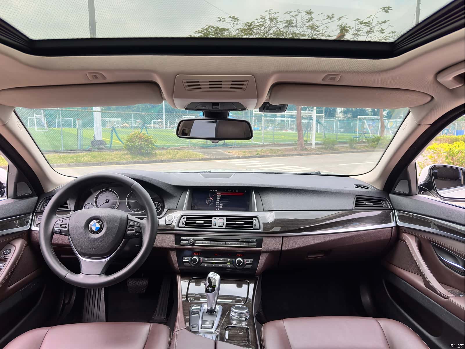 BMW 5 Series, 2016 10
