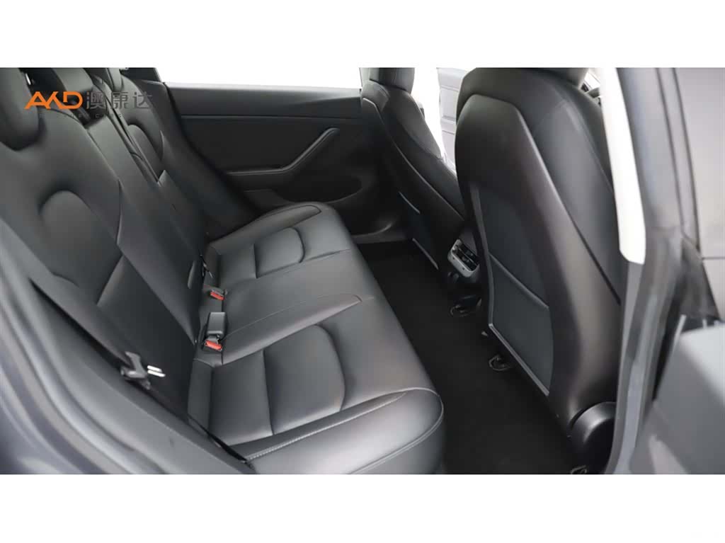 Tesla Model 3, 2019 8
