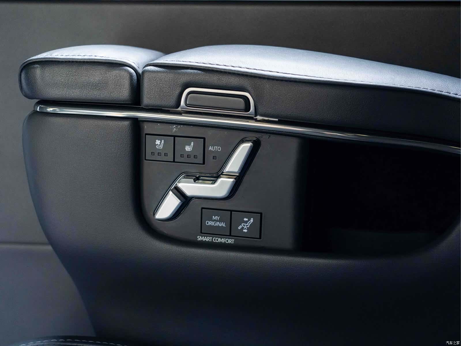 Toyota Vellfire, 2023 19