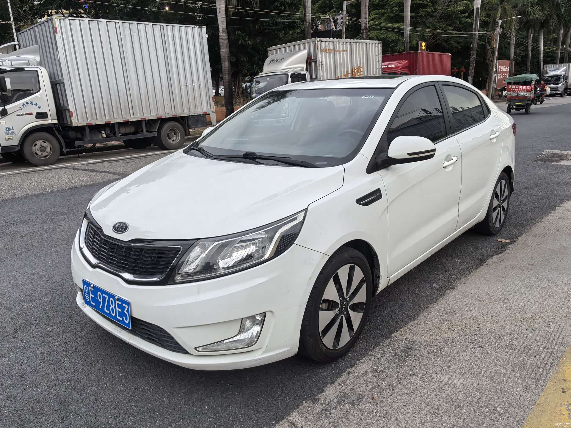 Kia K2, 2012 1