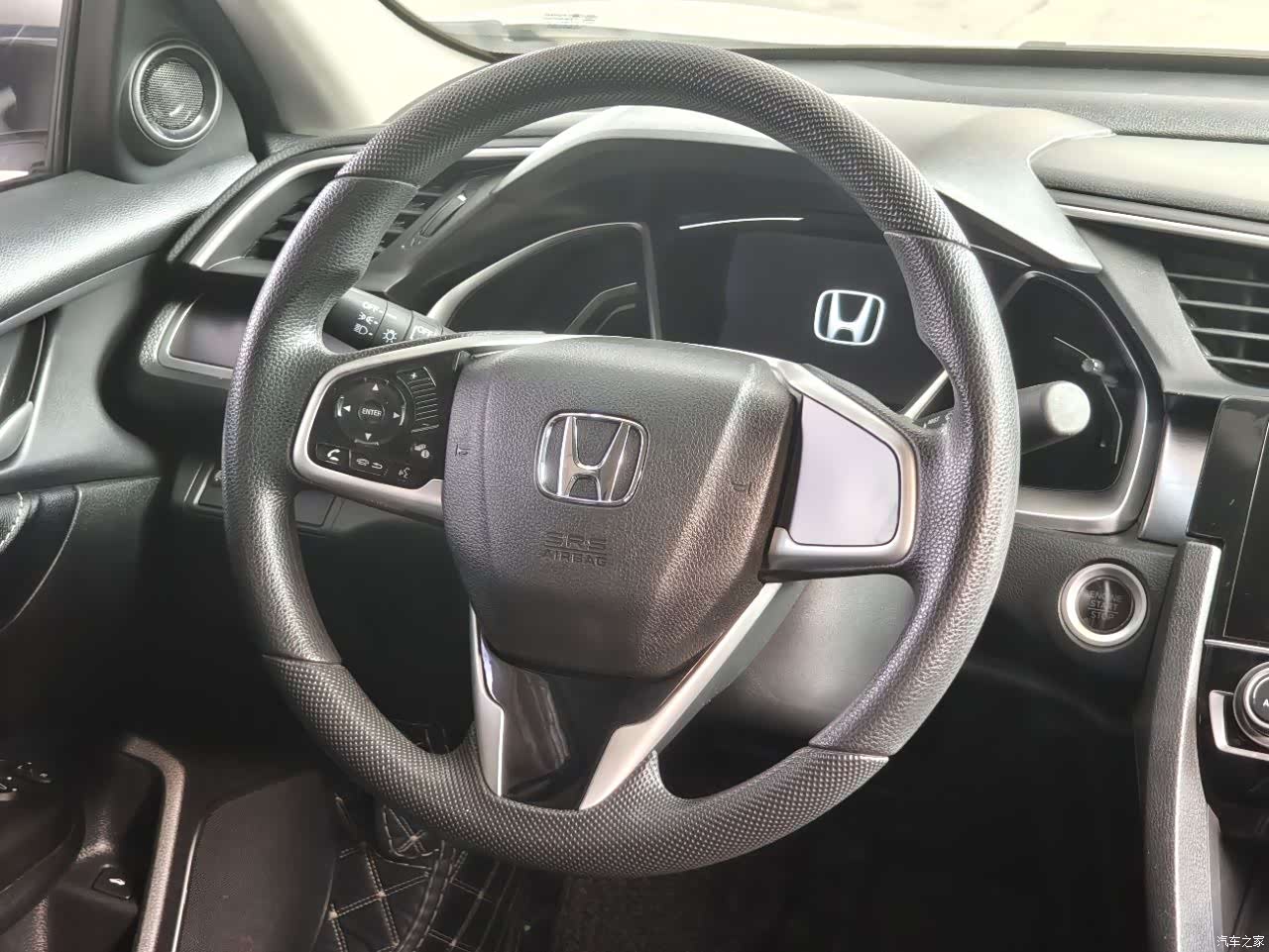 Honda Civic, 2018 9