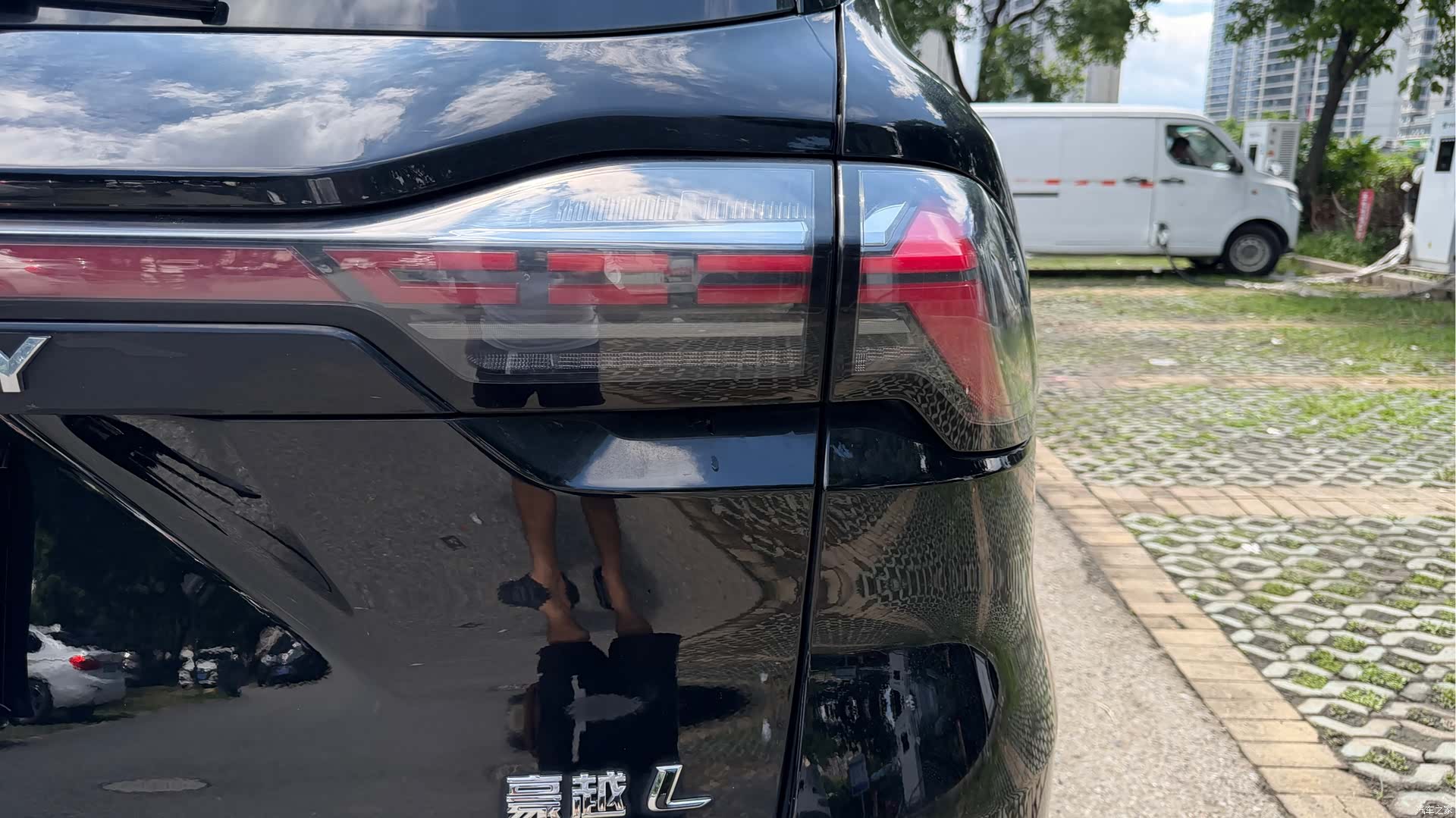 Geely Haoyue, 2024 27