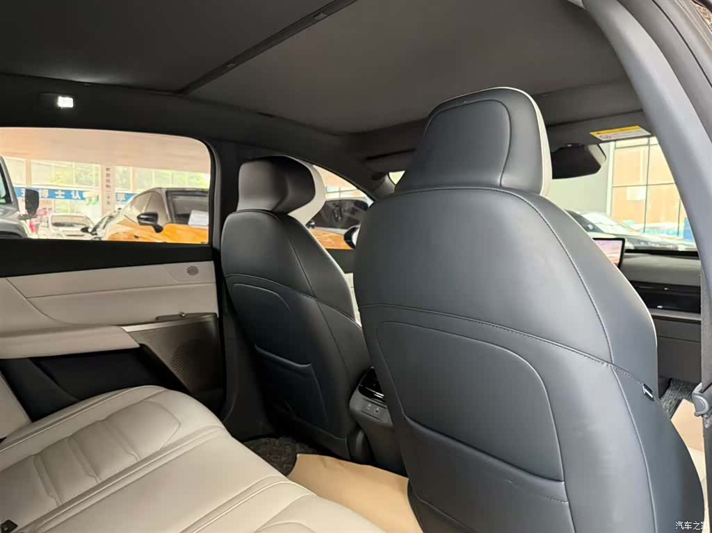 DongFeng eπ007, 2025 11