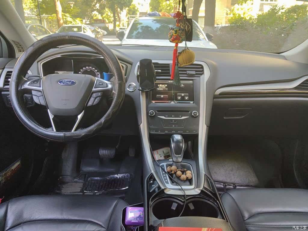 Ford Mondeo, 2015 все фото