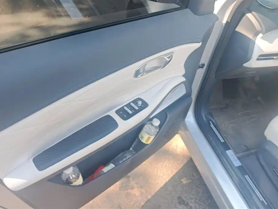 Geely Galaxy Galaxy Starship 7 EM-i