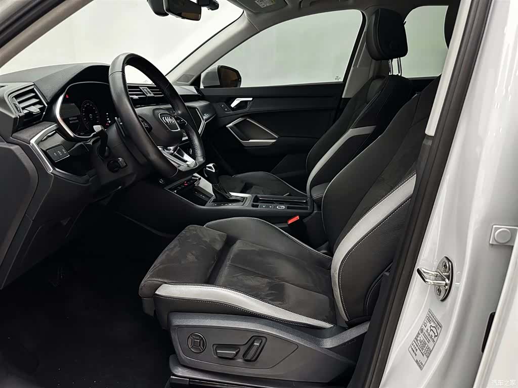 Audi Q3, 2022 16
