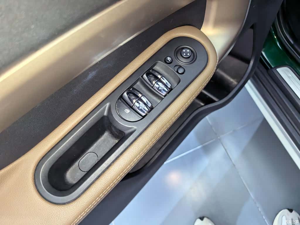 Mini Countryman, 2019 15