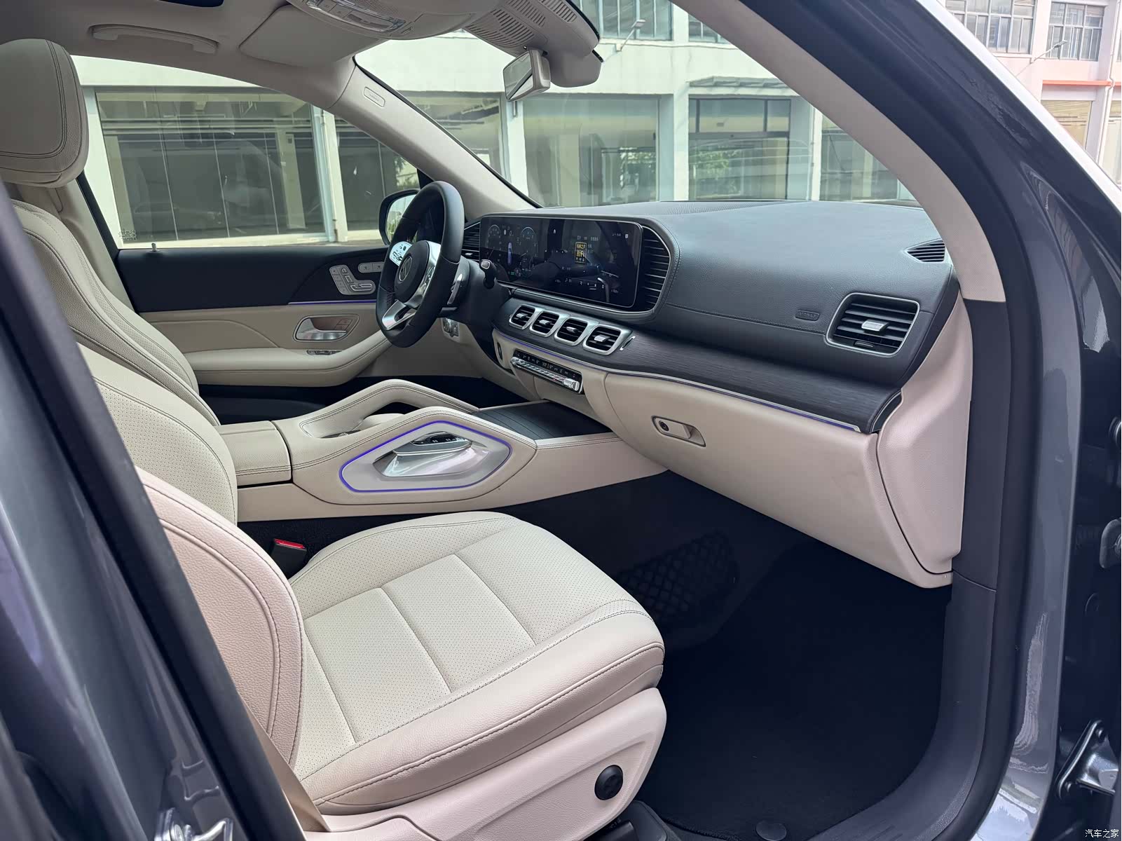 Mercedes-Benz GLE, 2019 14