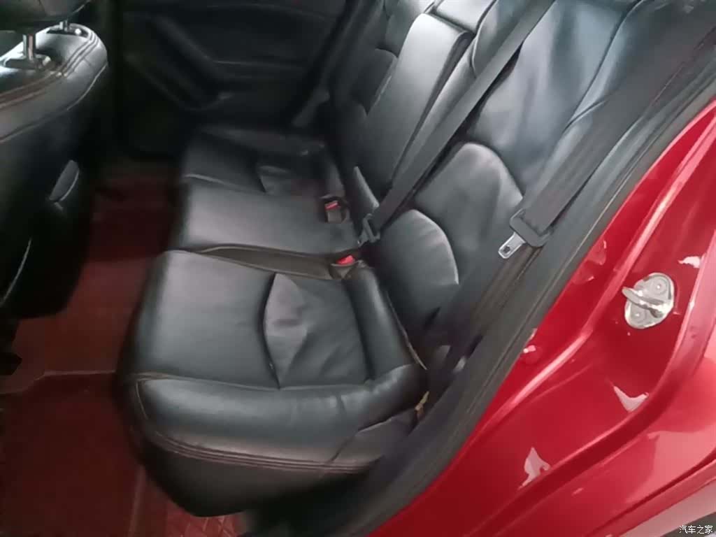 Mazda Mazda3, 2016 17