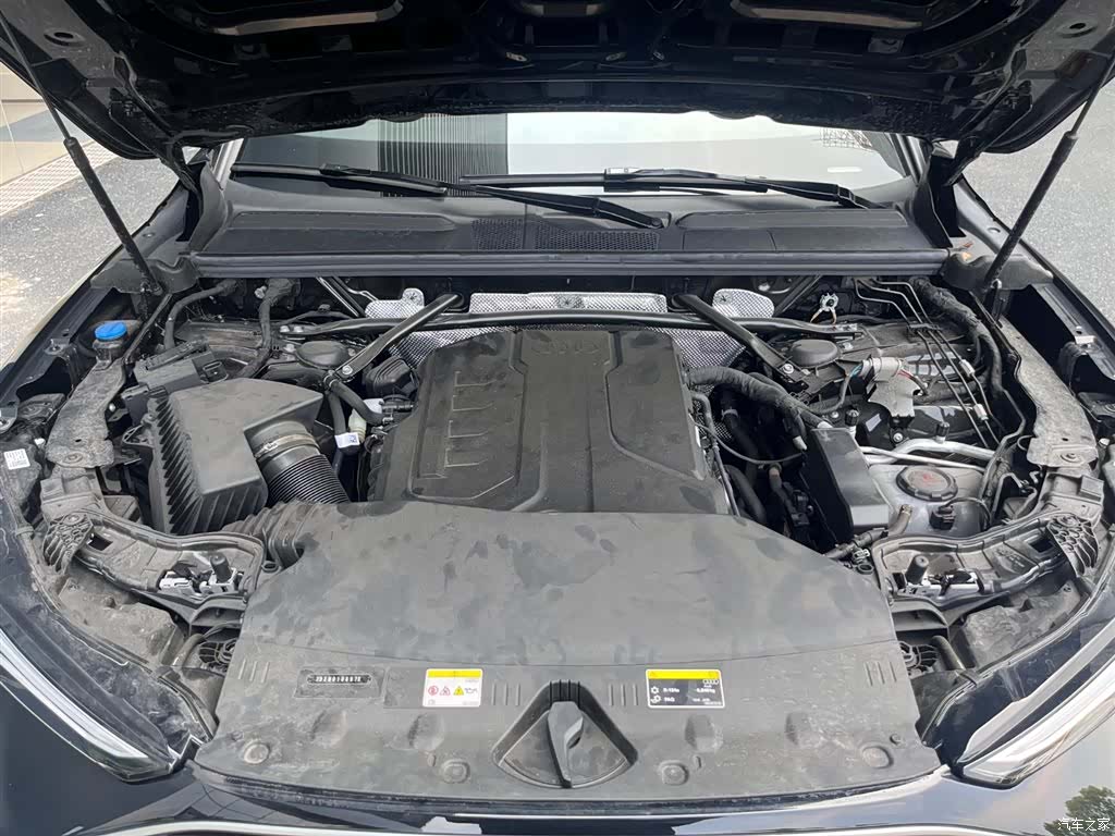 Audi Q5L, 2026 14
