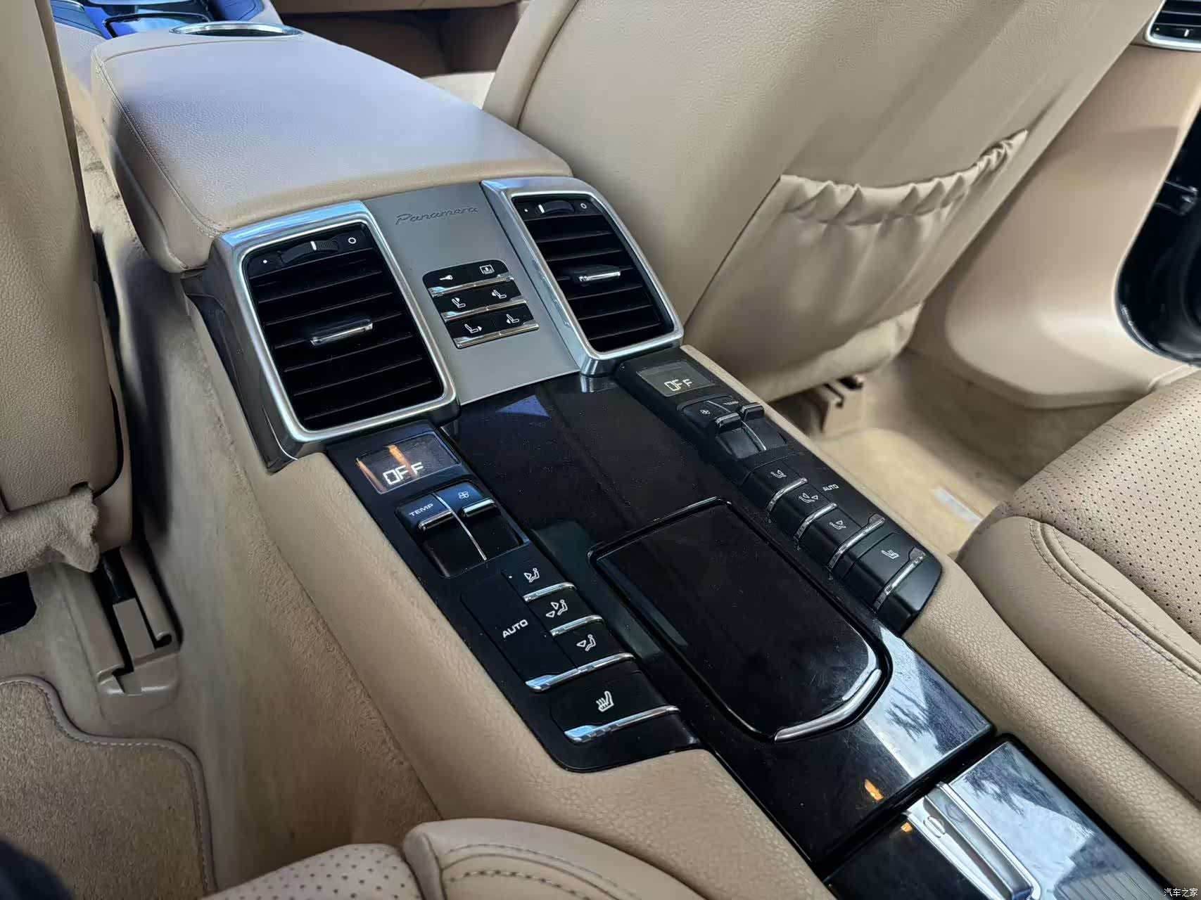 Porsche Panamera, 2010 26