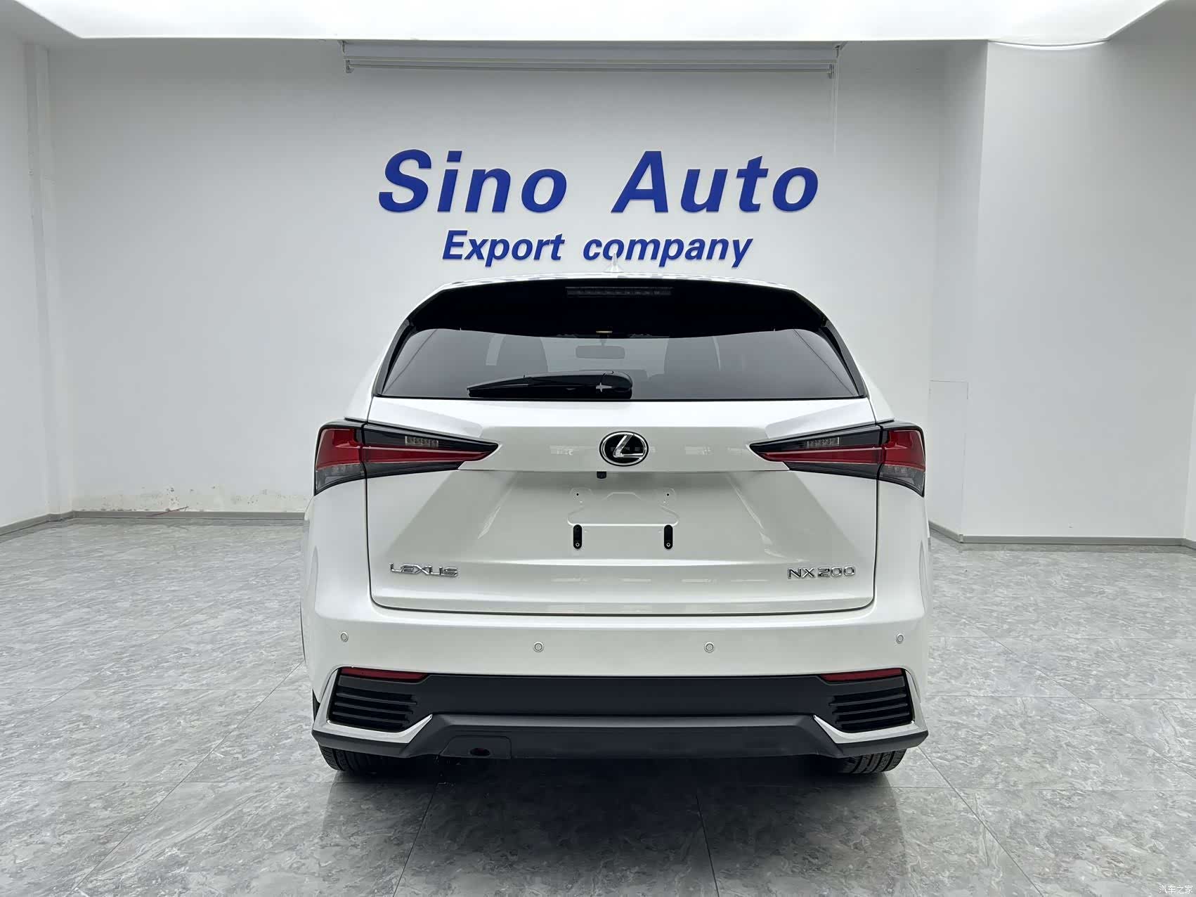 Lexus NX, 2021 3