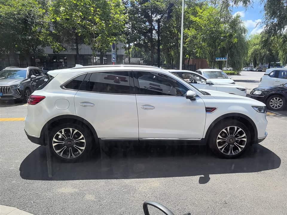 Hongqi HS5 Hongqi HS5