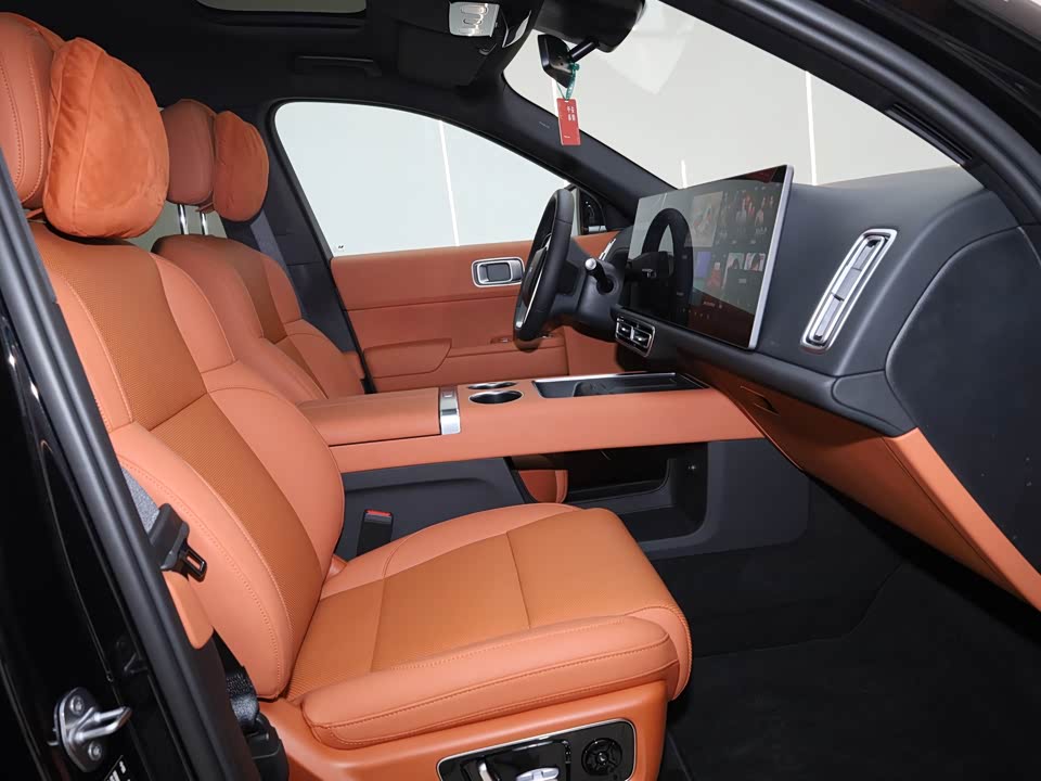 Li Auto Ideal L8