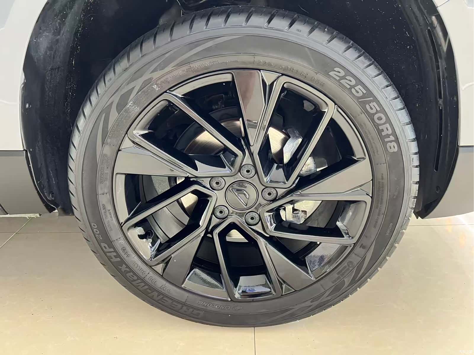 Volkswagen VS7, 2023 22