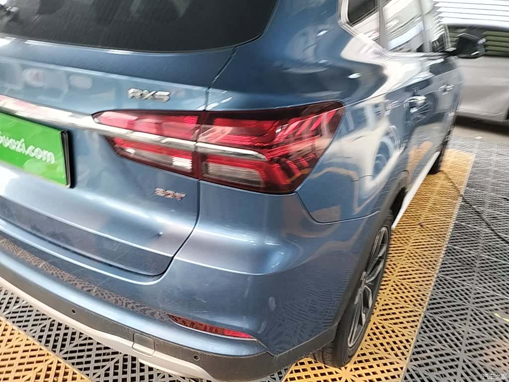 Roewe RX5, 2016 8