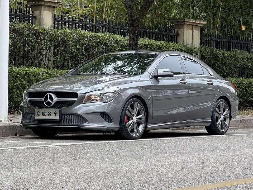 Mercedes-Benz CLA