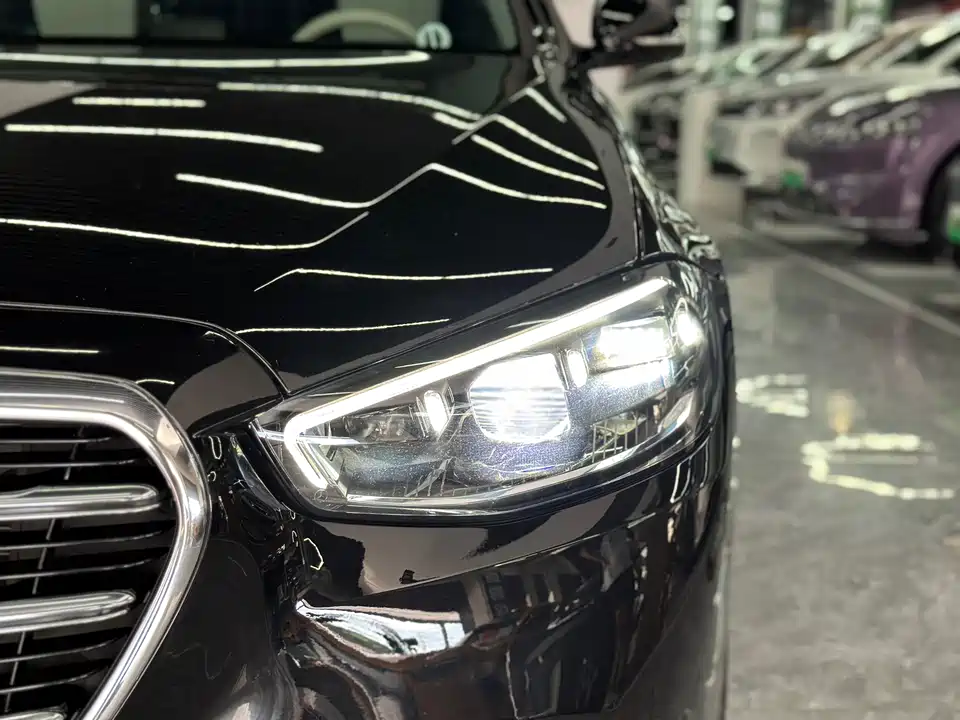 Mercedes-Benz S-class