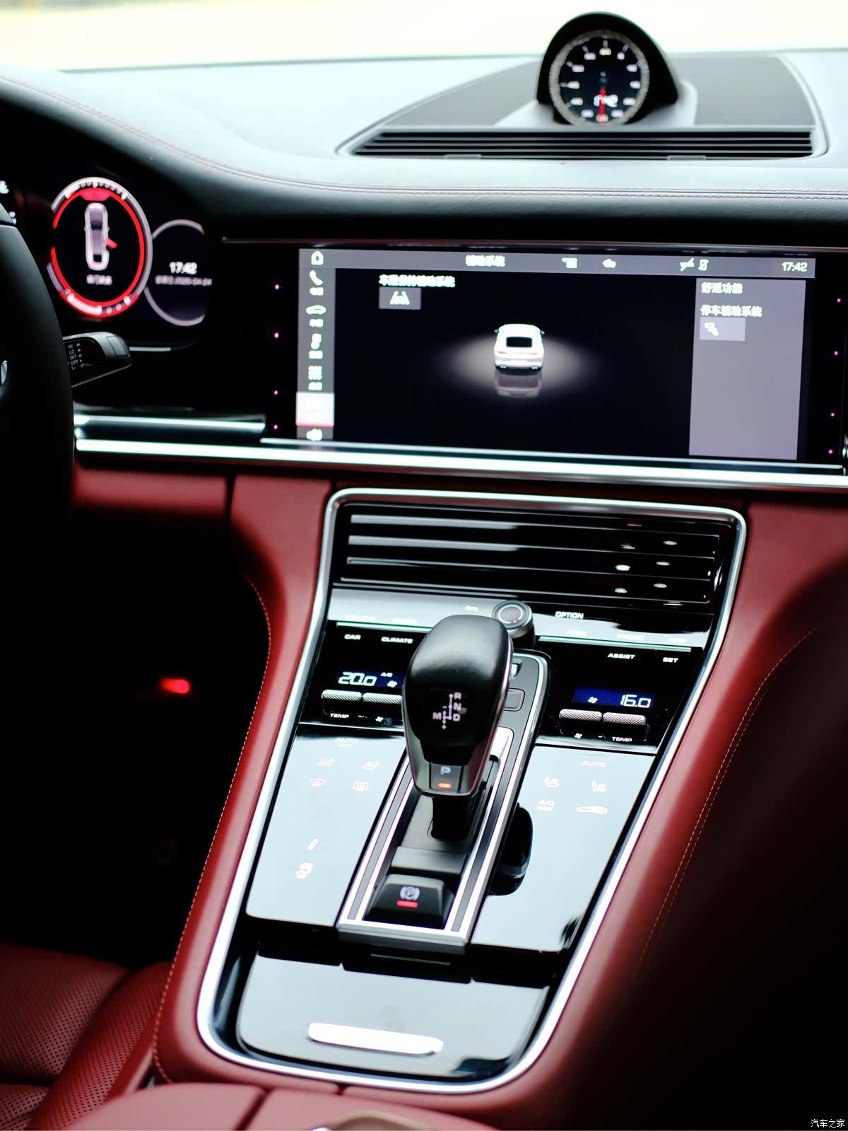 Porsche Panamera, 2022 7