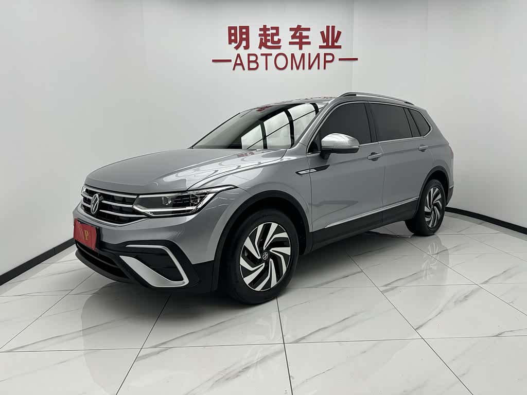 Volkswagen Tiguan L