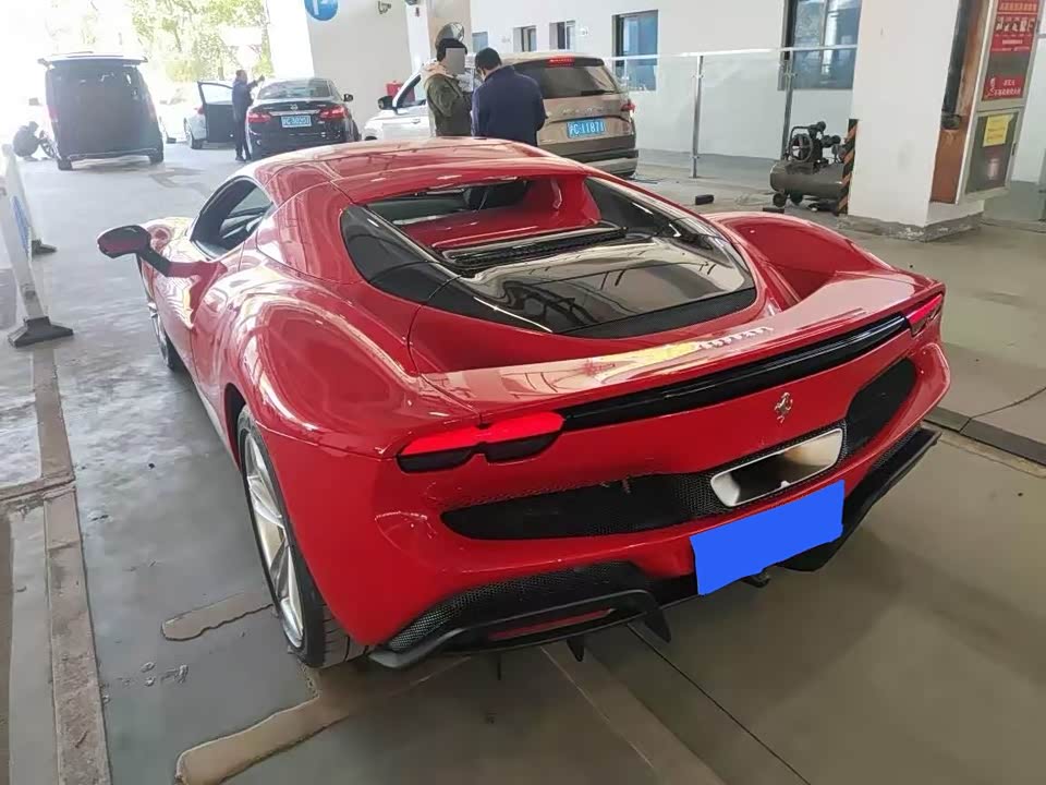 Ferrari 296