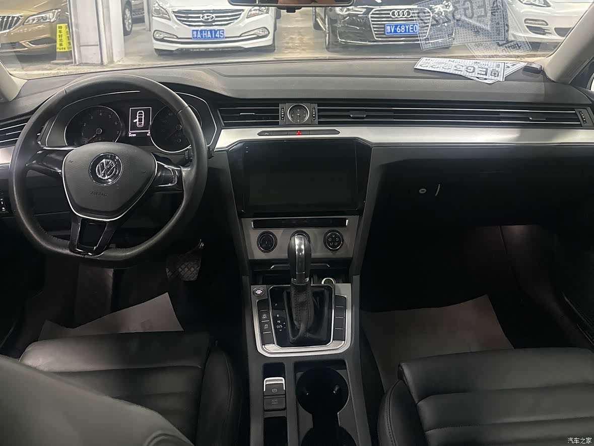 Volkswagen Magotan, 2018 10