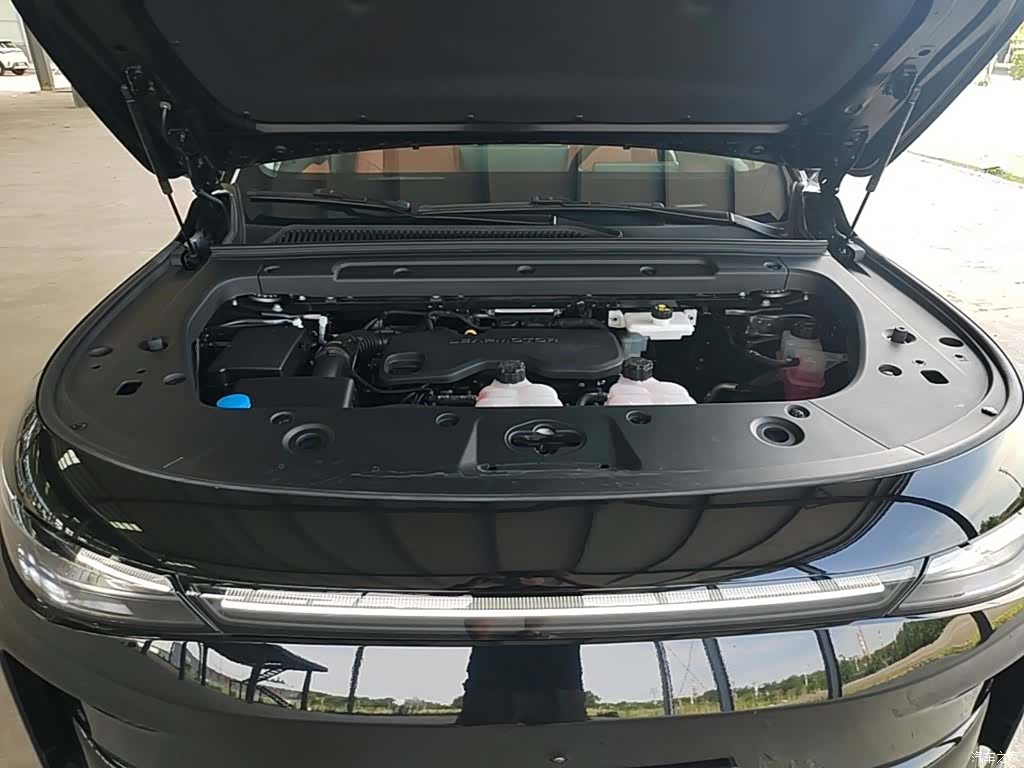 Leapmotor C16, 2025 20