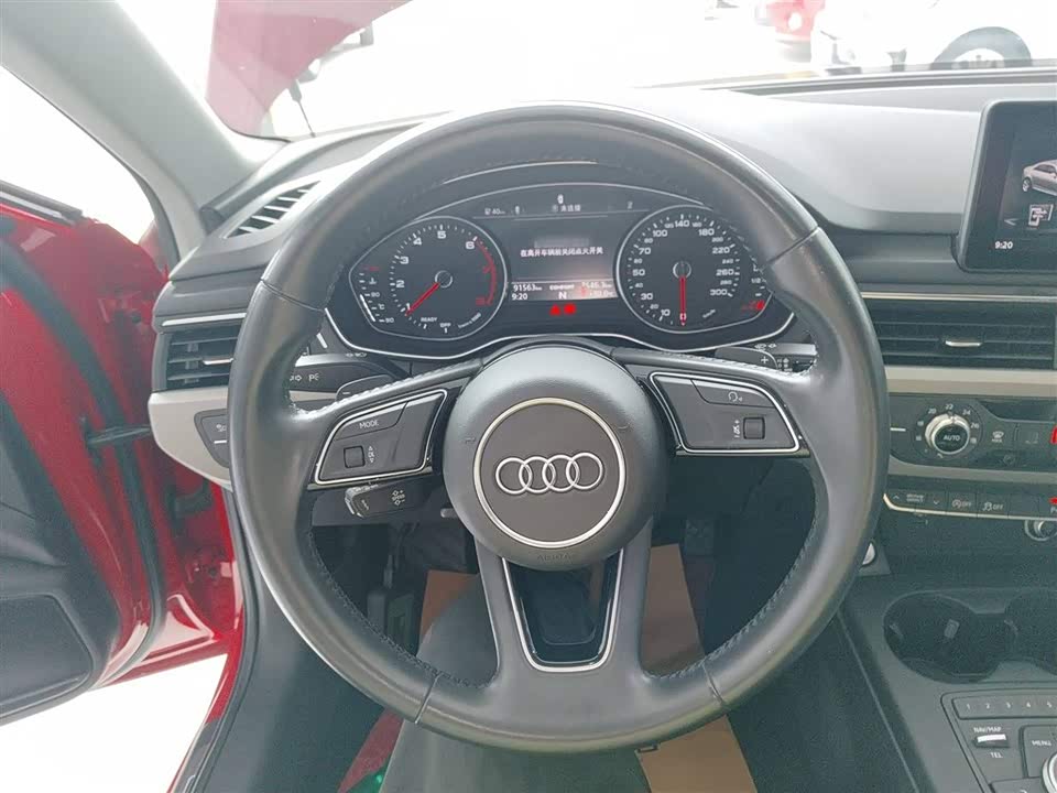 Audi A4L