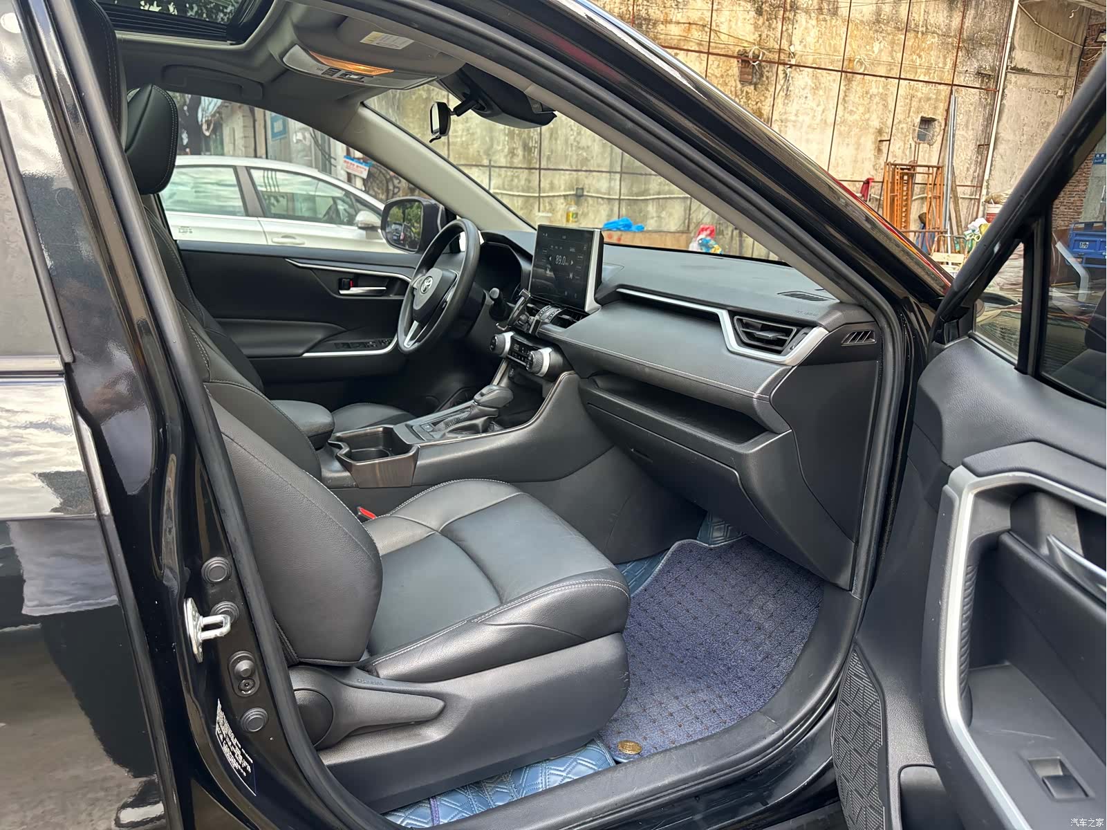 Toyota Wildlander, 2021 10