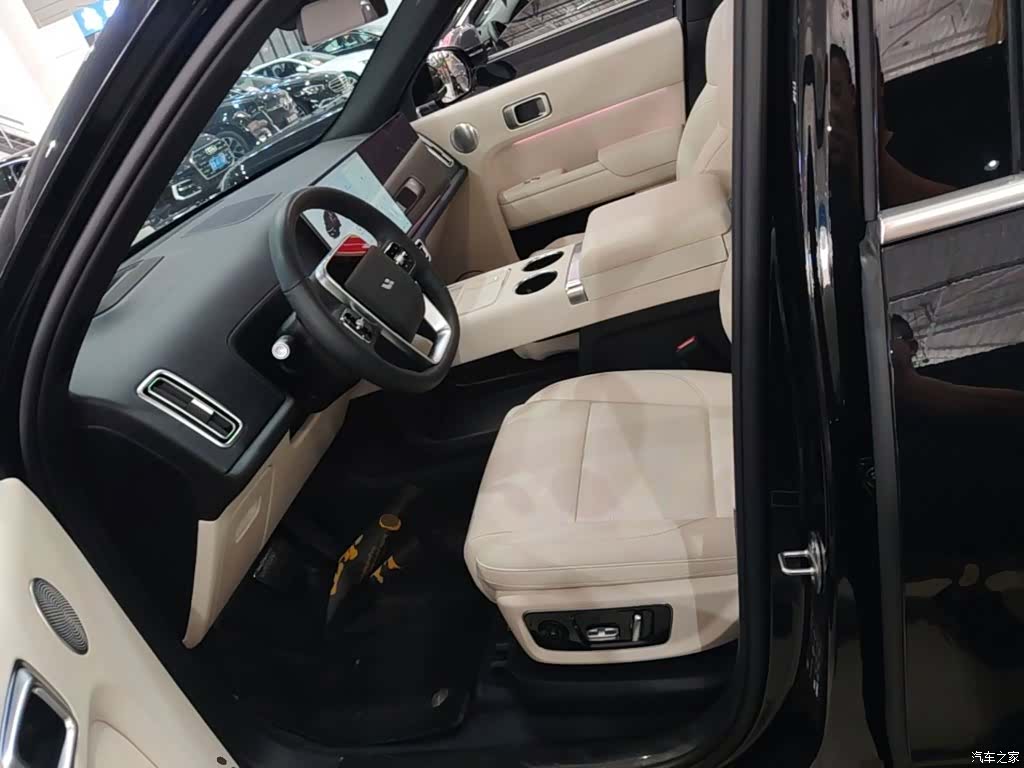 Li Auto L9, 2025 15