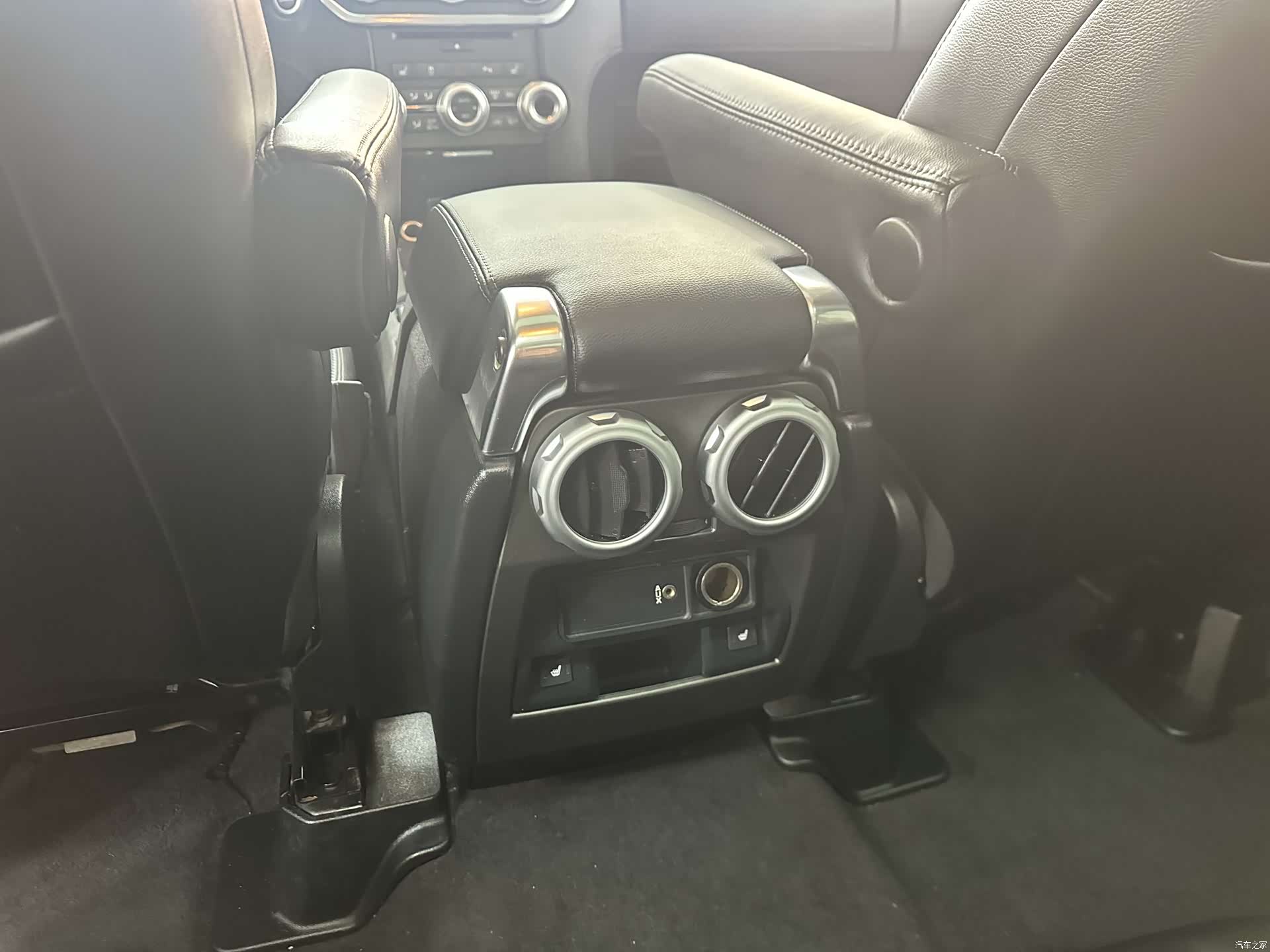 Land Rover Discovery, 2014 15