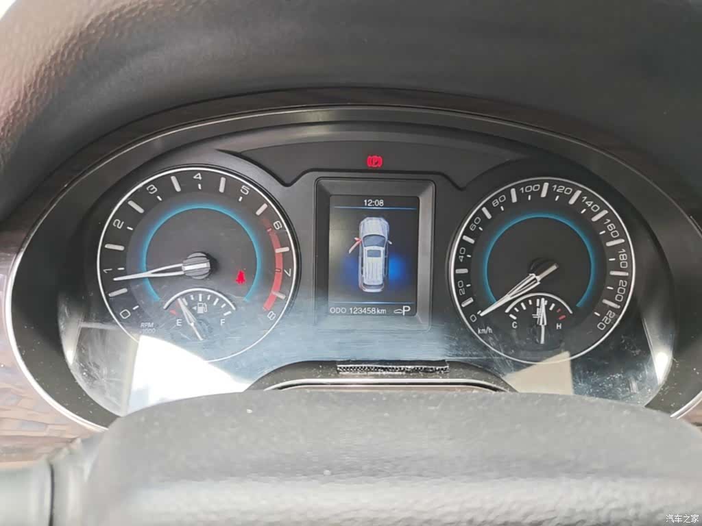 Haval H2, 2016 12