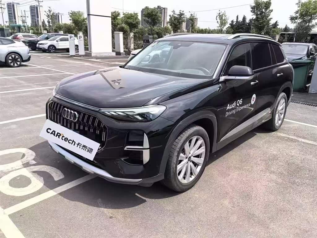 Audi Q6