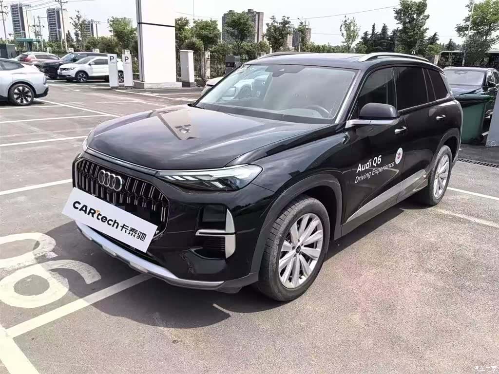 Audi Q6