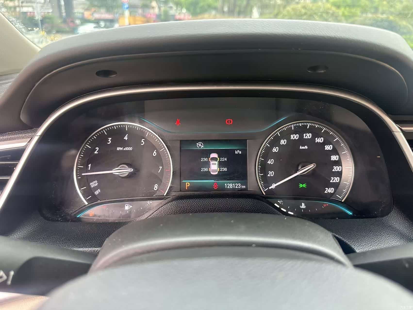 Buick 15N, 2017 12