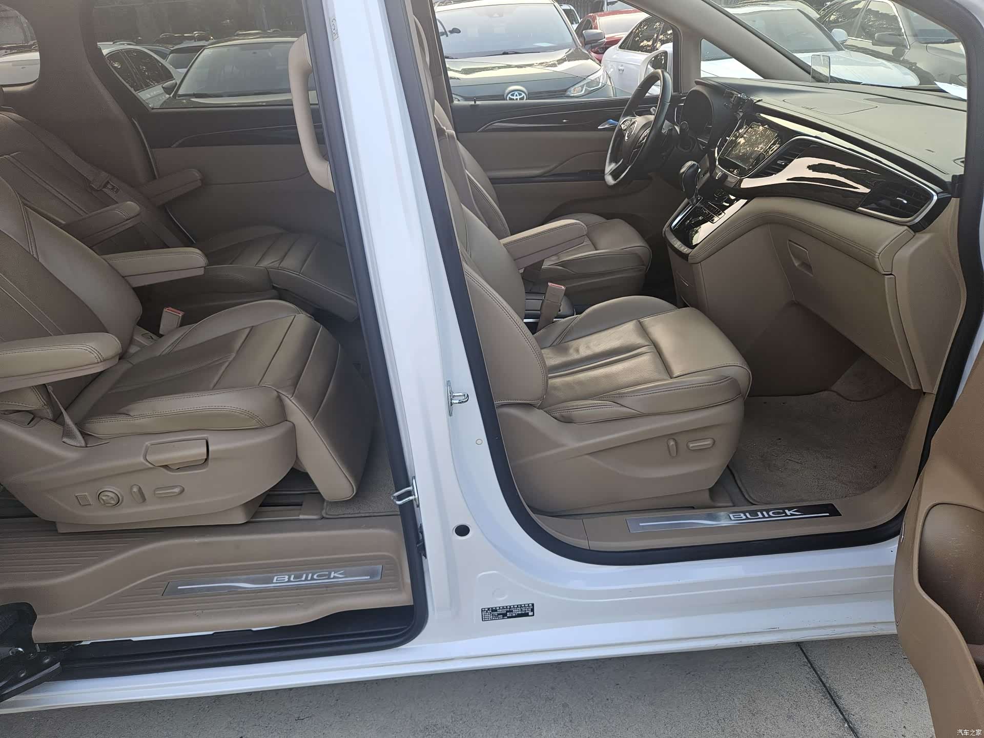 Buick GL8, 2018 19