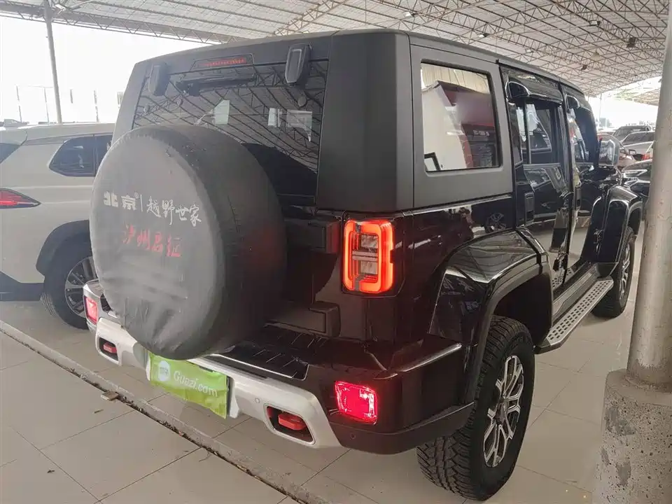 Beijing BJ40