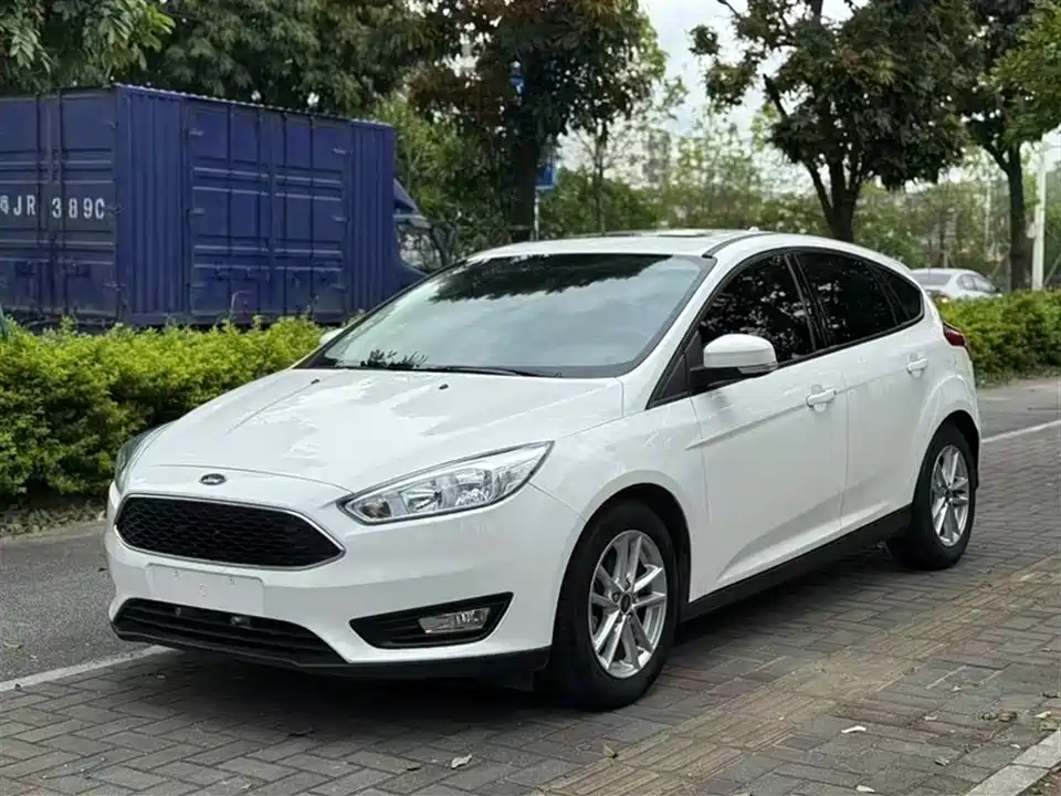 Ford Fox