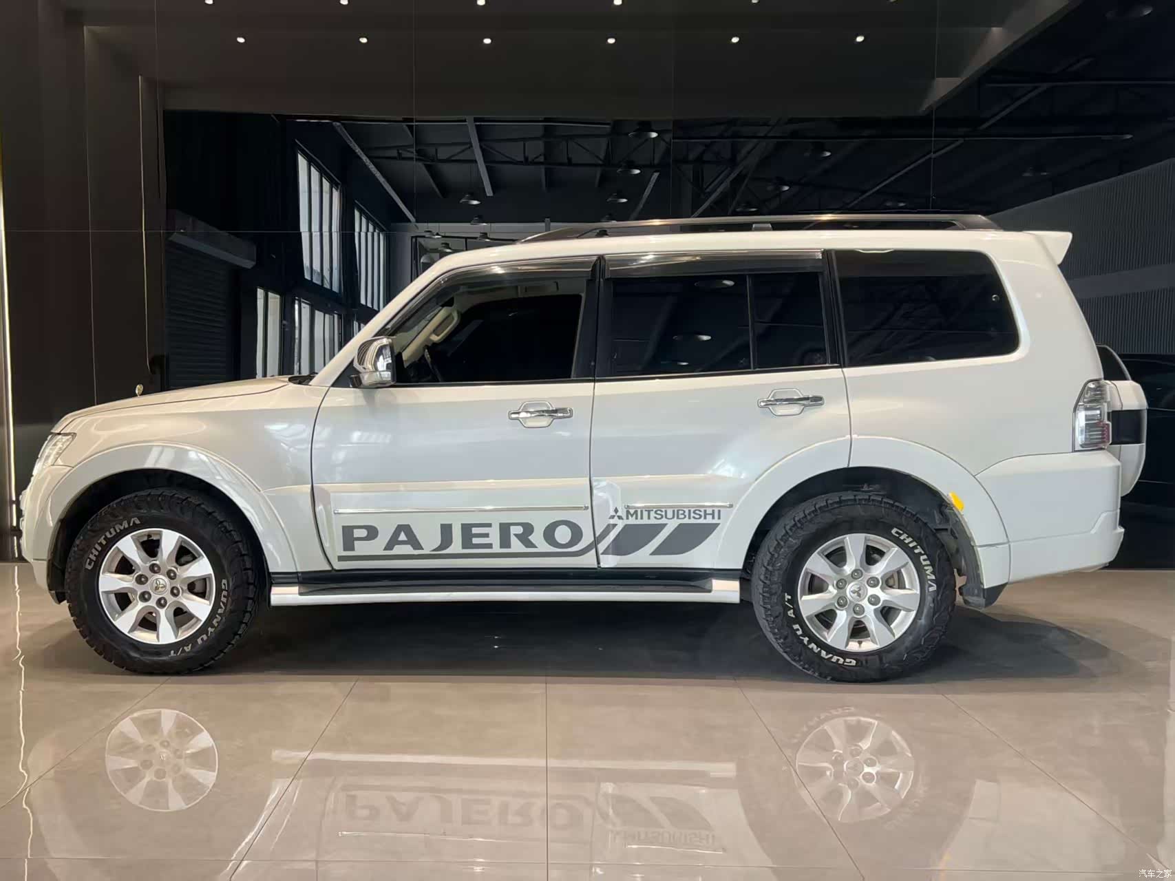 Mitsubishi Pajero, 2019 все фото