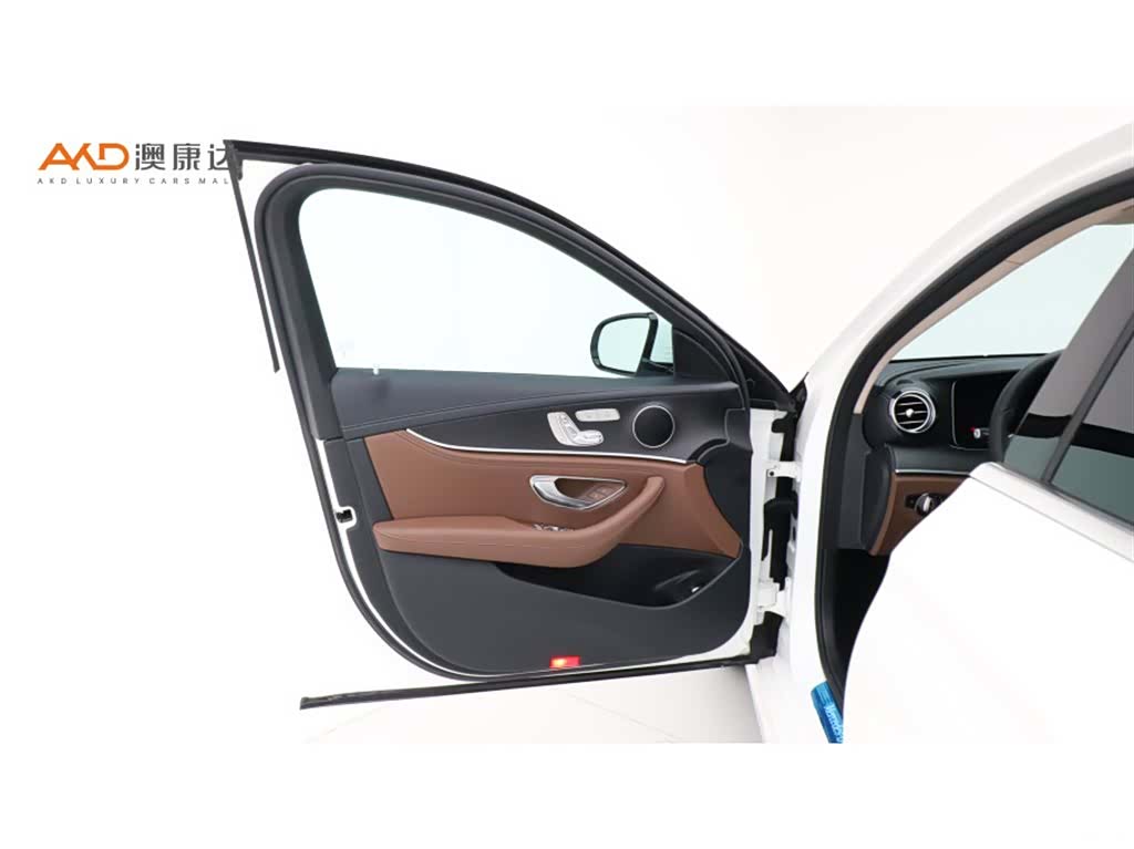 Mercedes-Benz E-Class, 2020 10