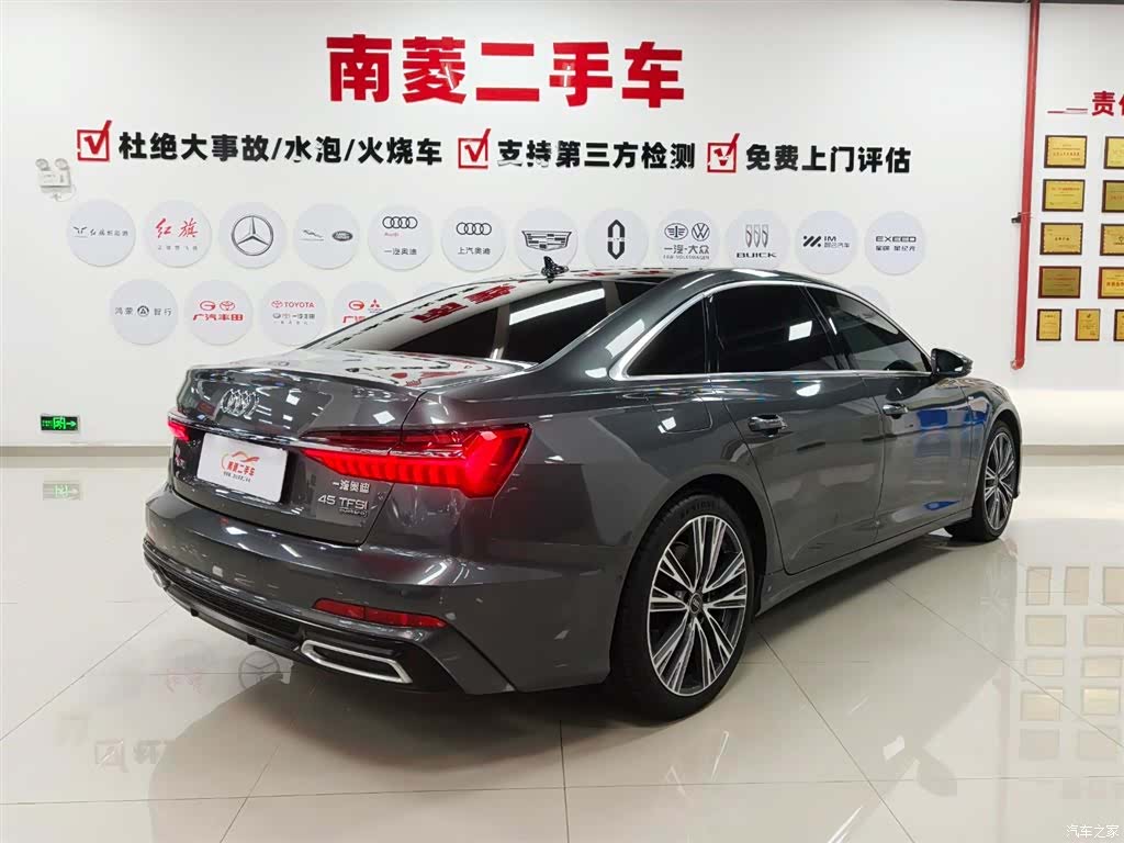 Audi A6L, 2022 4