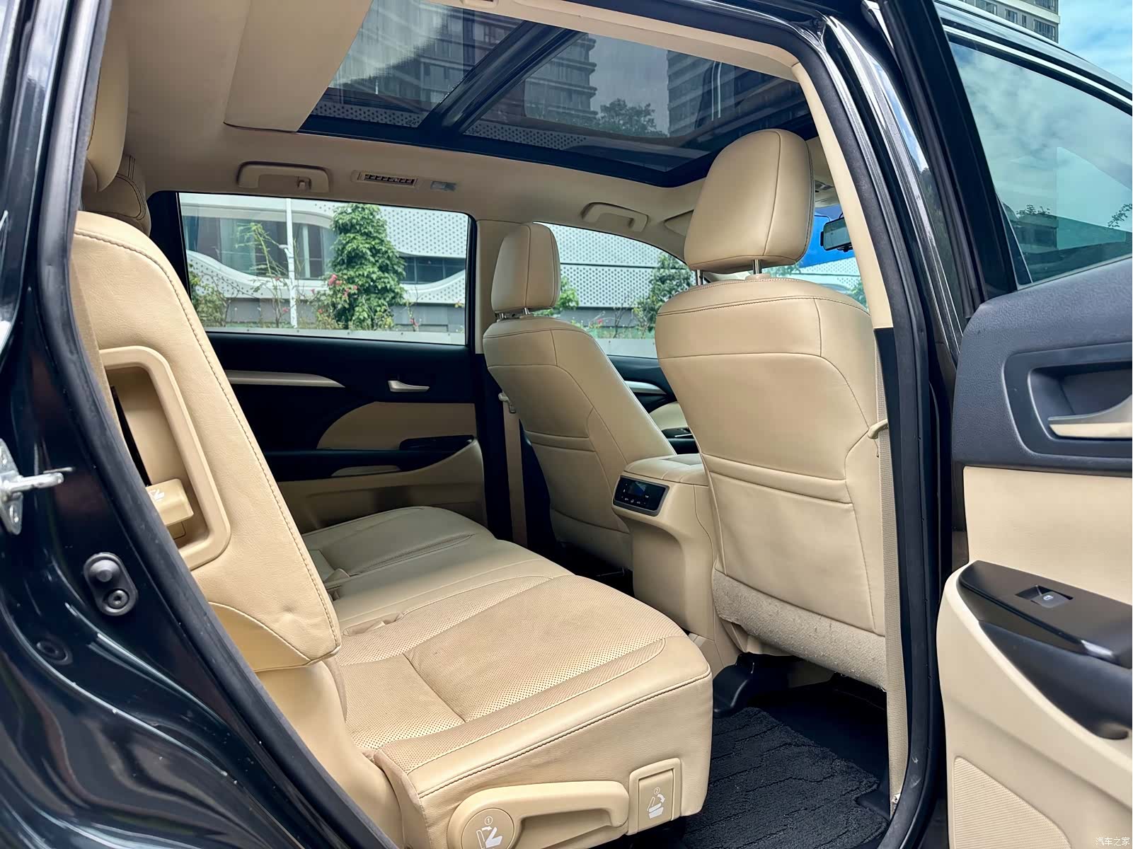 Toyota Highlander, 2019 19