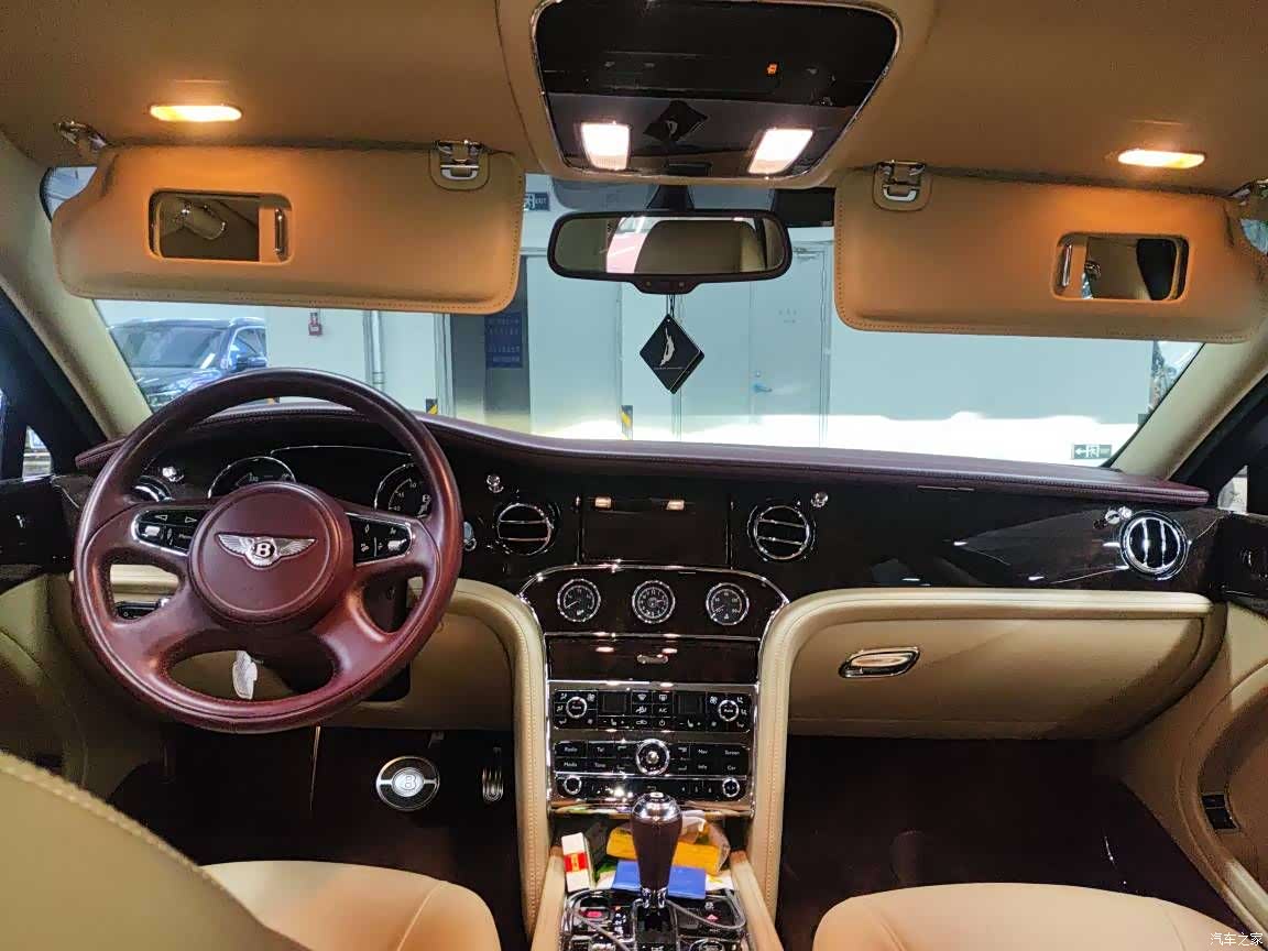 Bentley Mulsanne, 2014 10