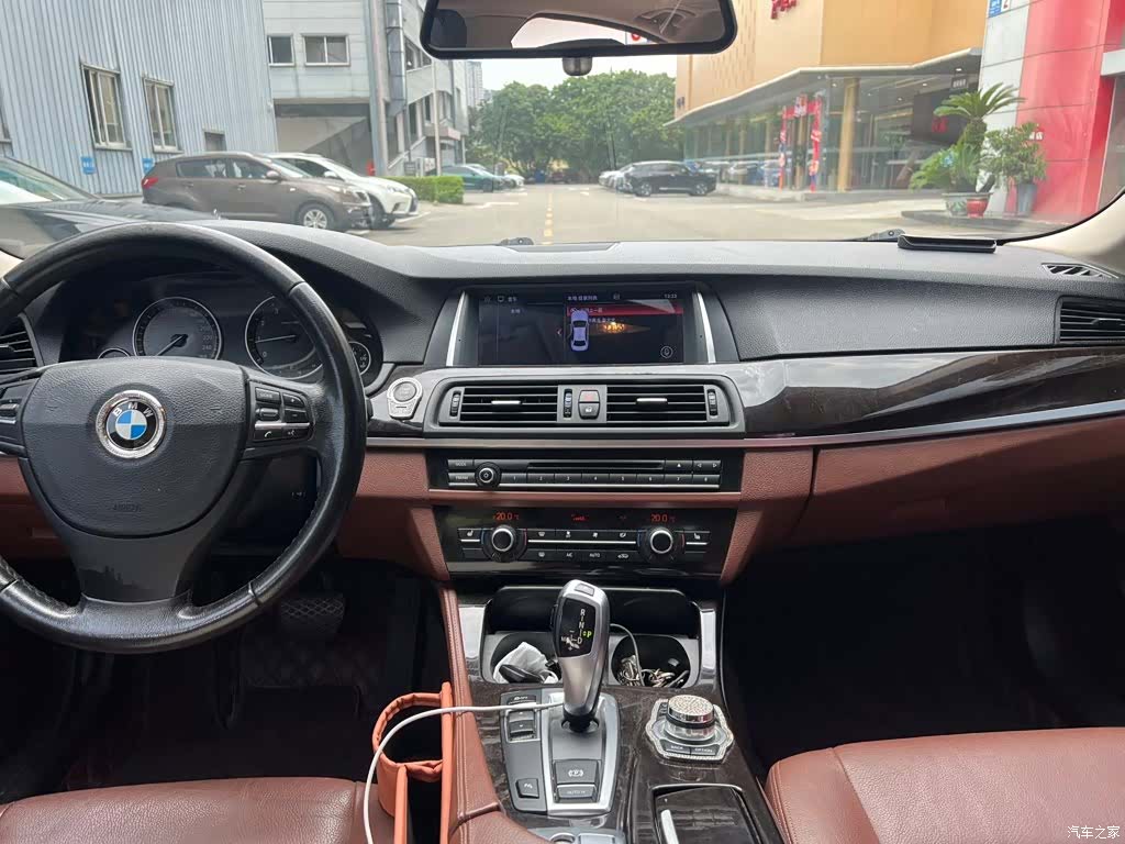 BMW 5 Series, 2014 9
