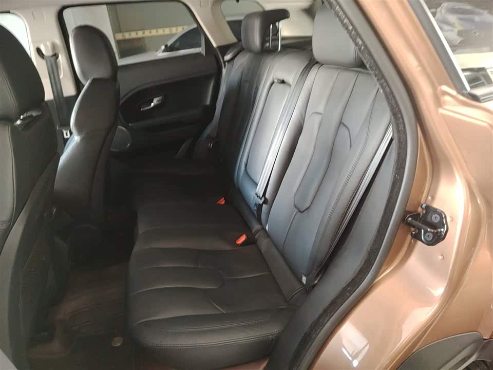 Land Rover Range Rover Aurora Land Rover Range Rover Aurora